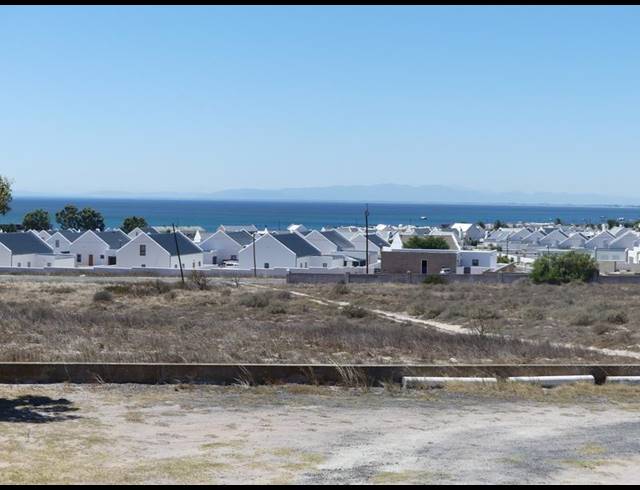 3 BEDROOM HOUSE FOR SALE IN HARBOUR LIGHTS